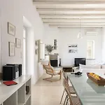 Semesterbostad Kea Seascape - A Cycladic Seaside Retreat *
